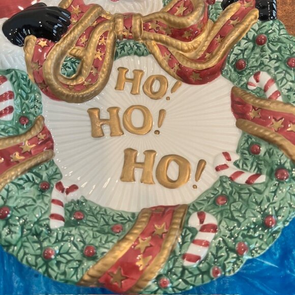 Fitz & Floyd Santa HO HO HO Wreath Wall Hanging Canape Plate - Picture 2 of 5